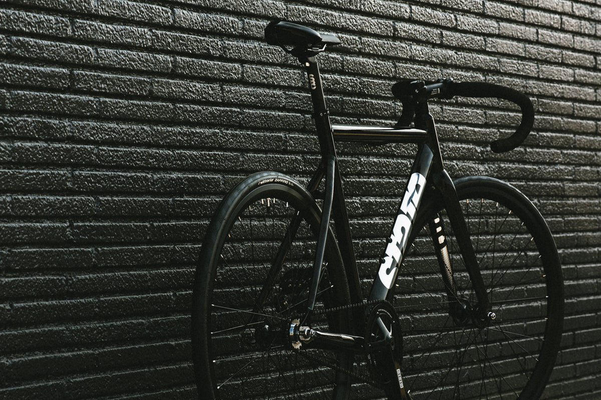 6061 Black Label v3 - Black / Mirror